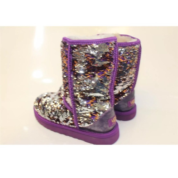 NEW Ugg Australia with defects Mismatch size 7/6 - Picture 4 of 8